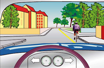 איור סימולציה: רוכב אופניים בצד ימין של כביש עירוני עם סימון מעבר חצייה צהוב, מתקרב לצומת ליד בניינים עם גגות אדומים.
